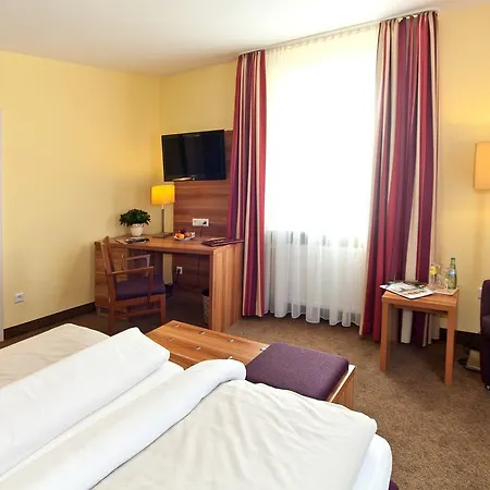 施特劳斯酒店 3*